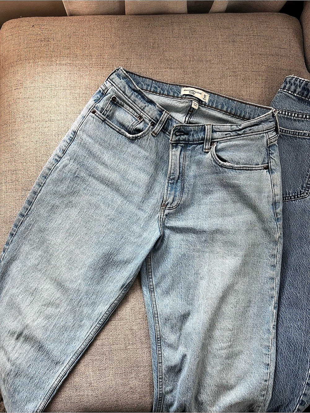 Abercrombie & Fitch Curve Love The Loose High Rise Jean Blue